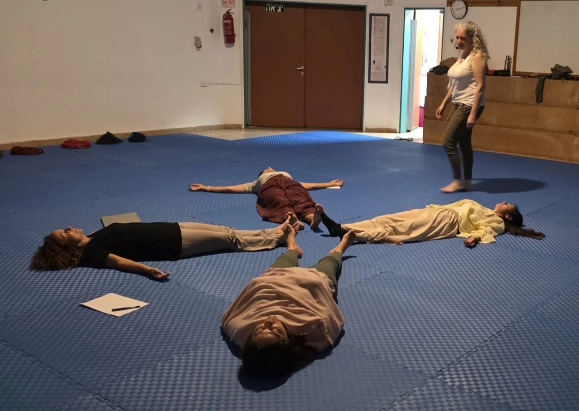 סדנת מבוא חוויתית ומעשית "נשים בתנועה" - 30.6 מפגש ערב — תמונה 3