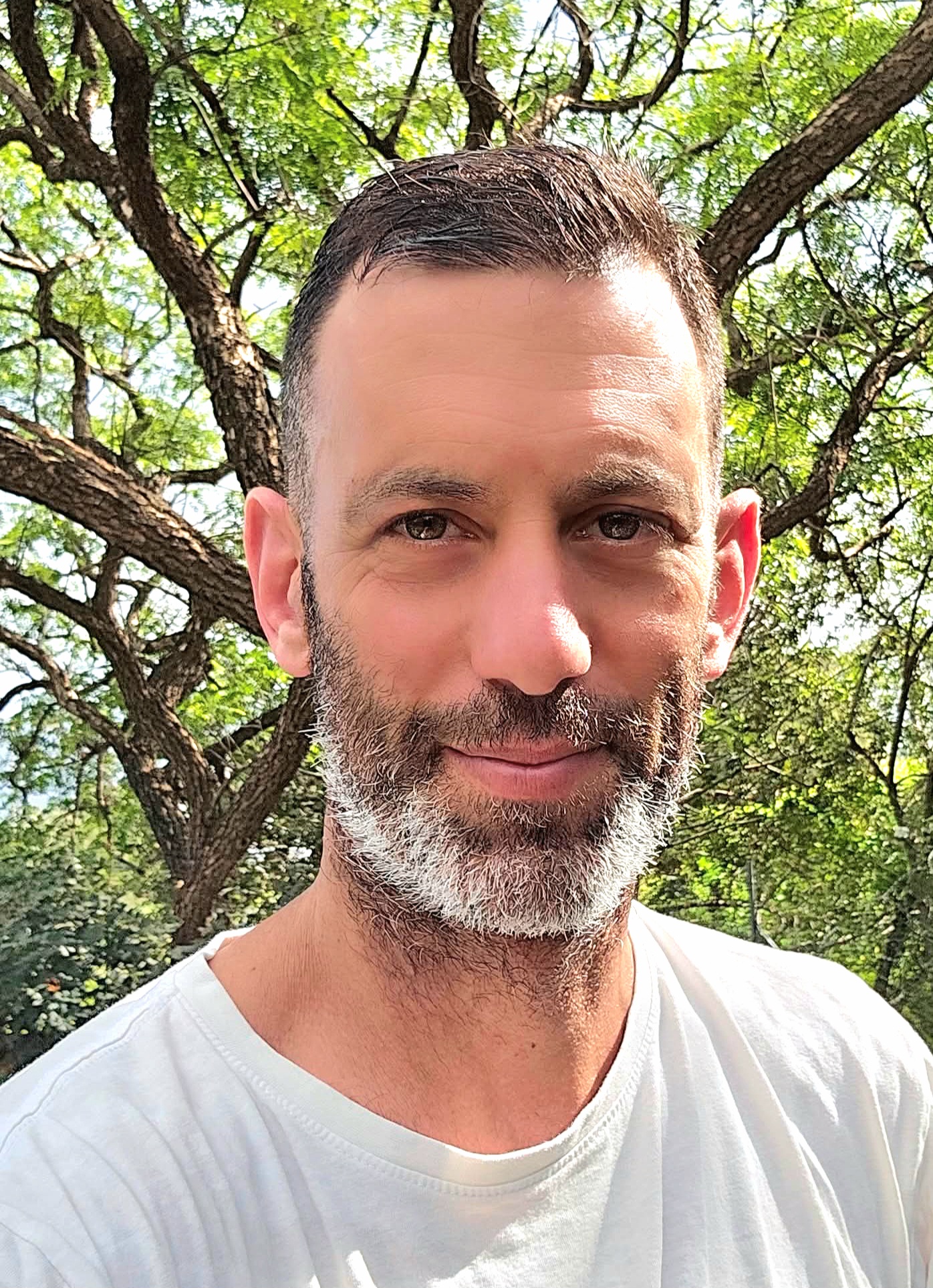 זיו בקר